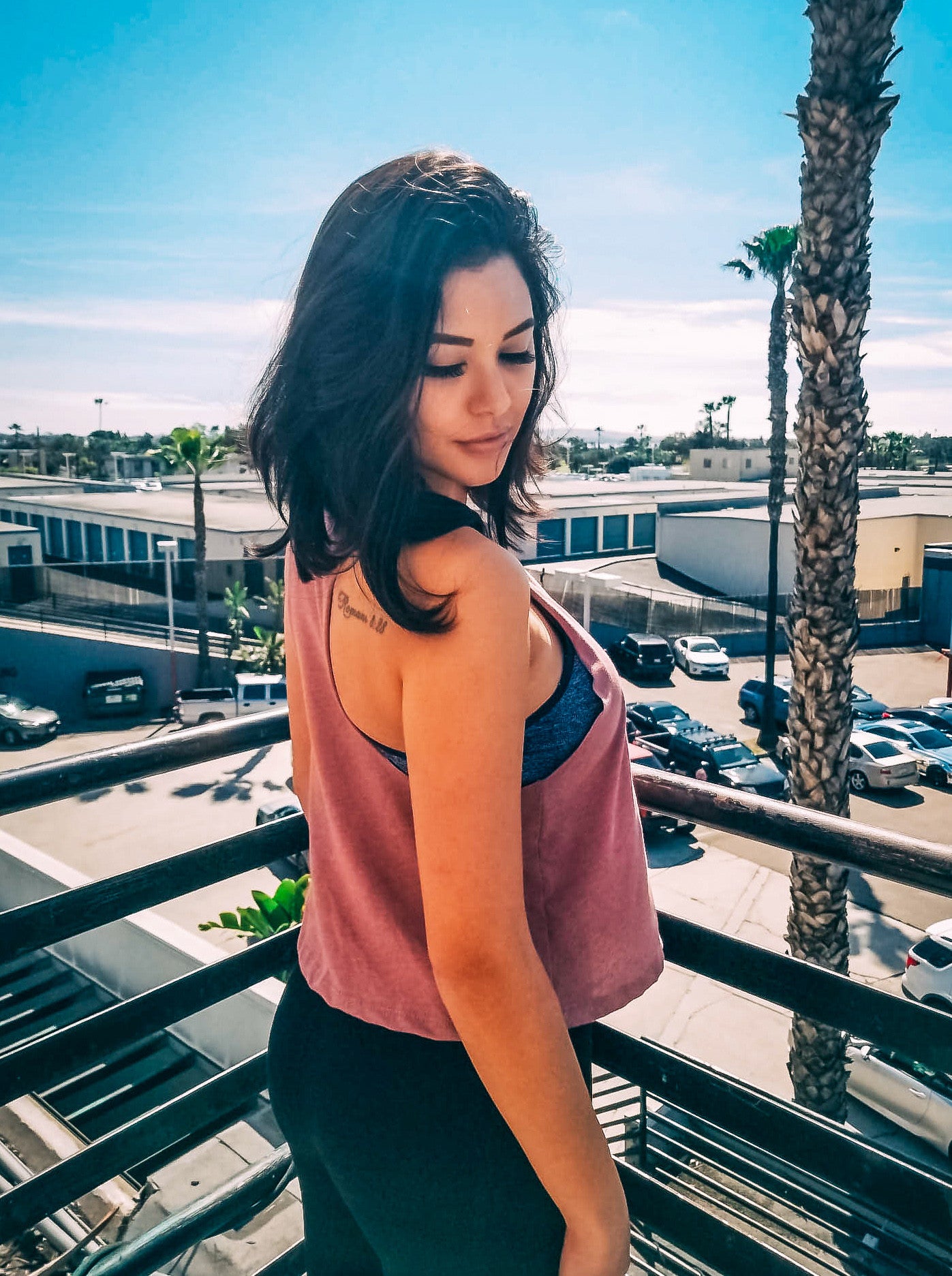 Women's Cropped Muscle Shirt (more colors)